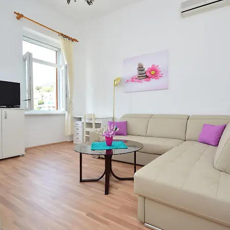 Apartman Rajan *